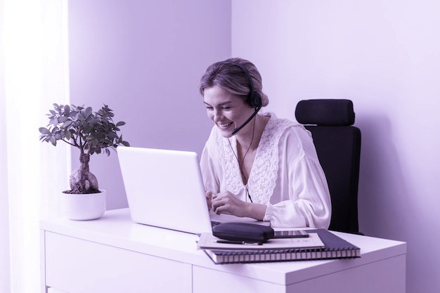 Virtual Assistant illustration